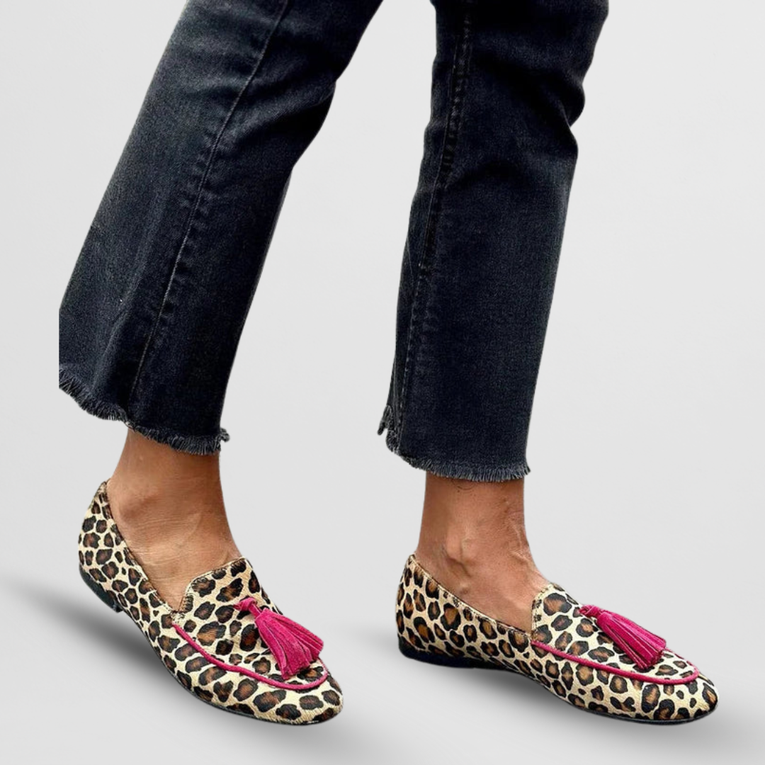 Benita™ | Slipper mit Quasten