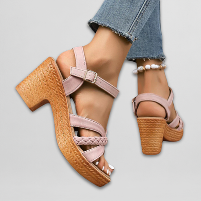 Layla™ | Geflochtene Sandaletten