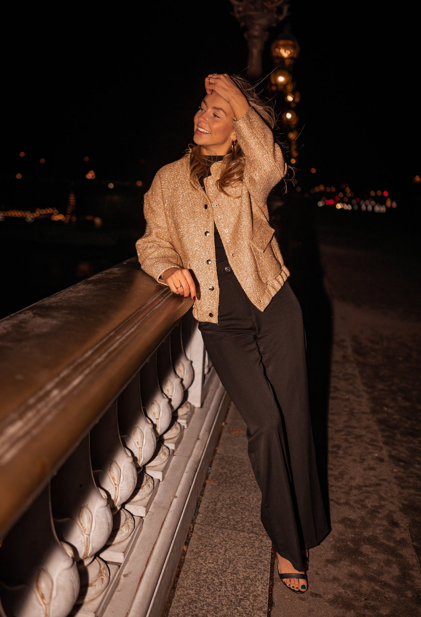ILONA™ | DIE GOLDENE PAILLETTEN-BOMBERJACKE