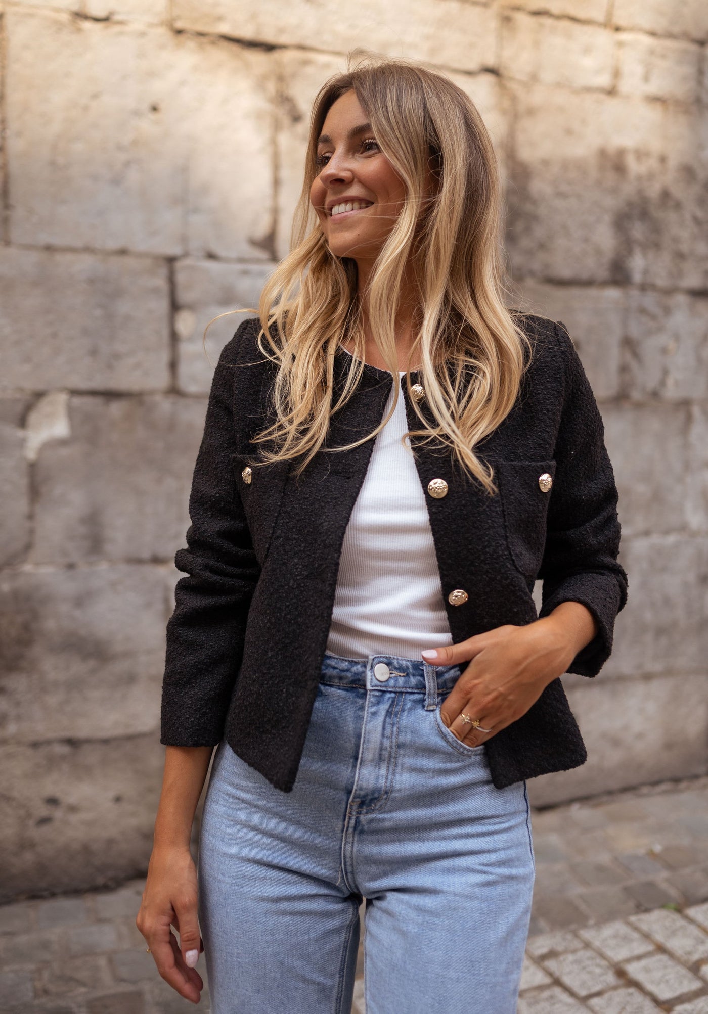 ISABELLA™ | DIE SCHWARZE BOUCLÉ-JACKE