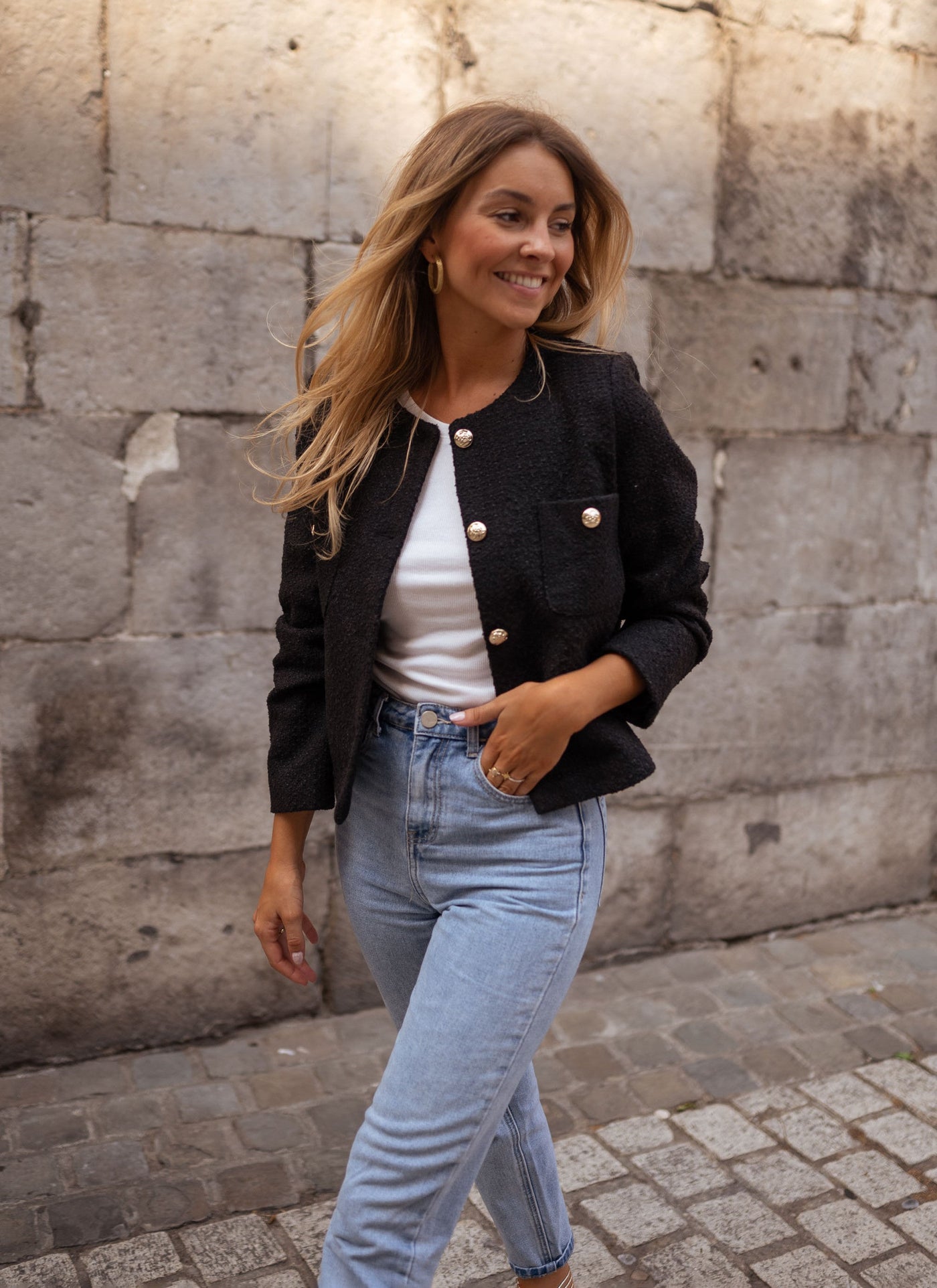 ISABELLA™ | DIE SCHWARZE BOUCLÉ-JACKE